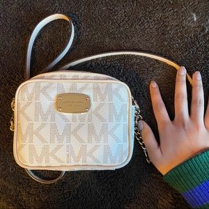 Michael Kors Crossbody